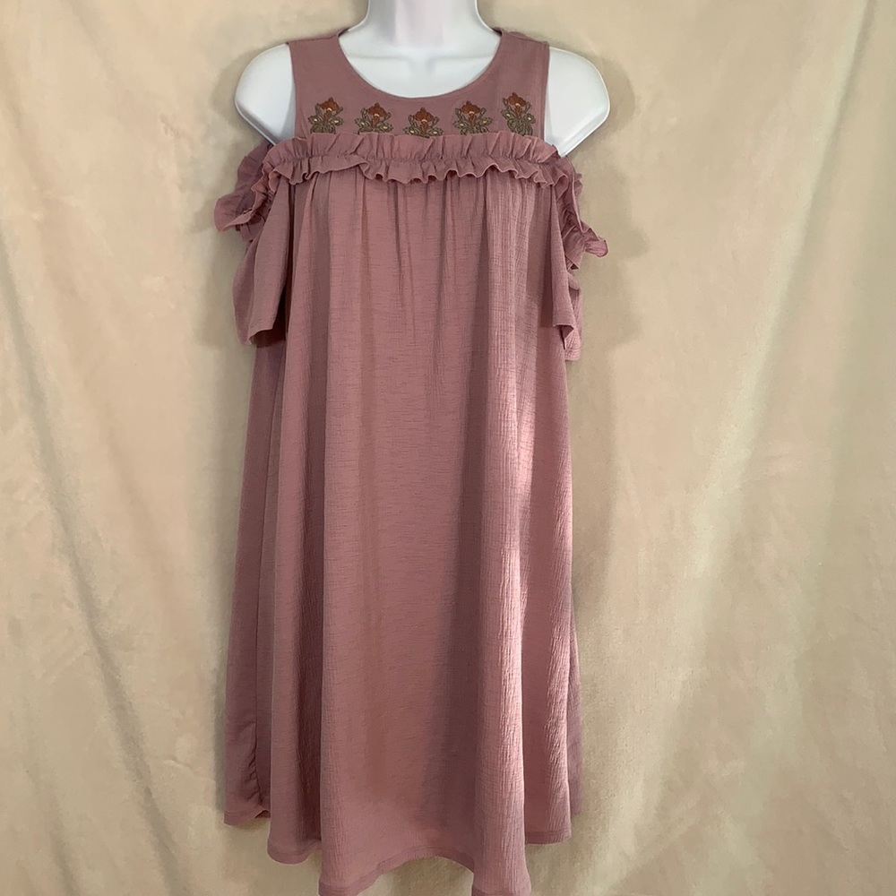 LC embroidered floral cold shoulder dress size M
